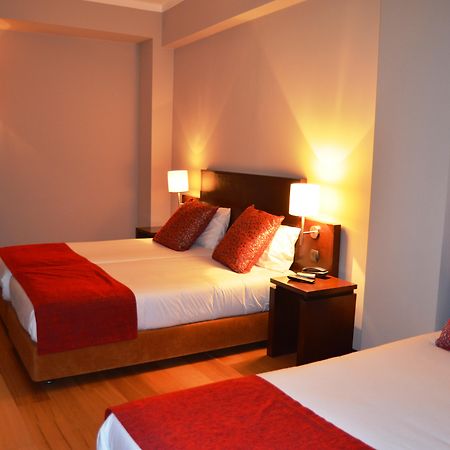 Hotel Торес Новас Екстериор снимка