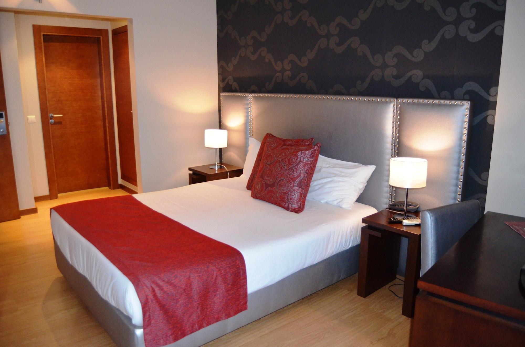 Hotel Торес Новас Екстериор снимка