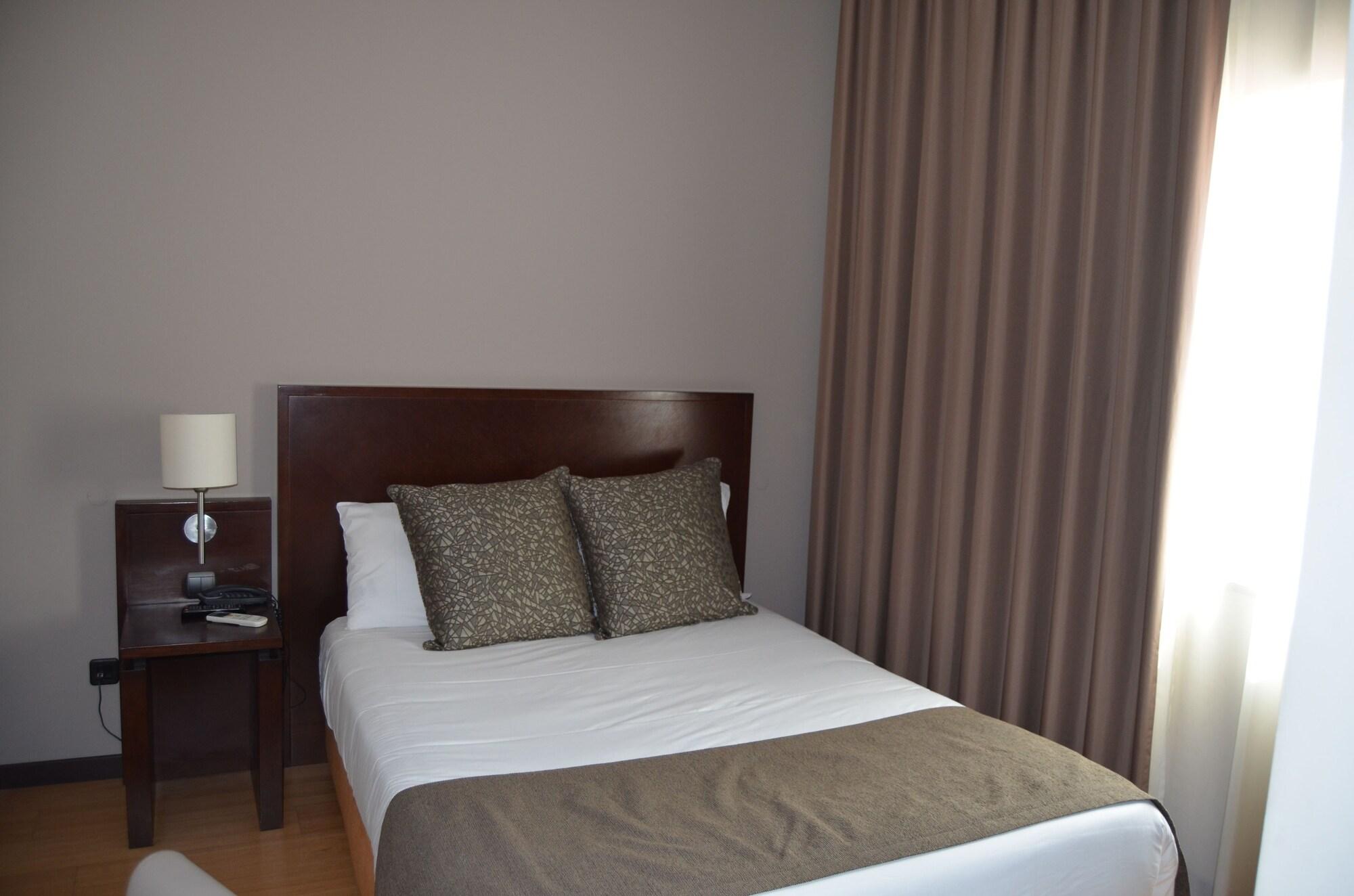 Hotel Торес Новас Екстериор снимка