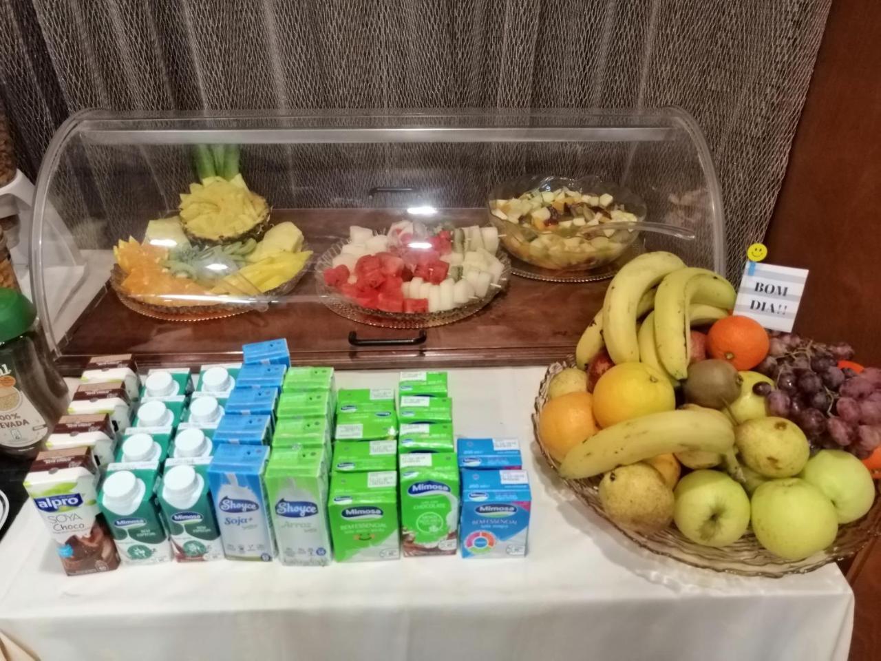 Hotel Торес Новас Екстериор снимка